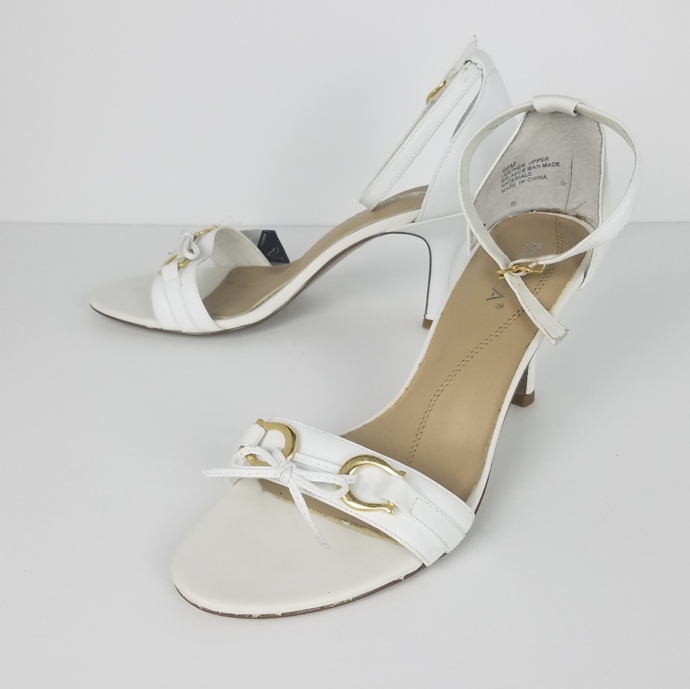 Women's Ipanema Leather 3" Heels Size 9.5